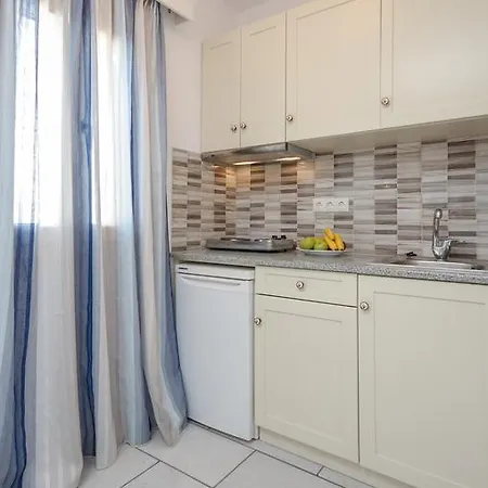 Summer Dream 1 Apart-hotel Agios Prokopios (Naxos)